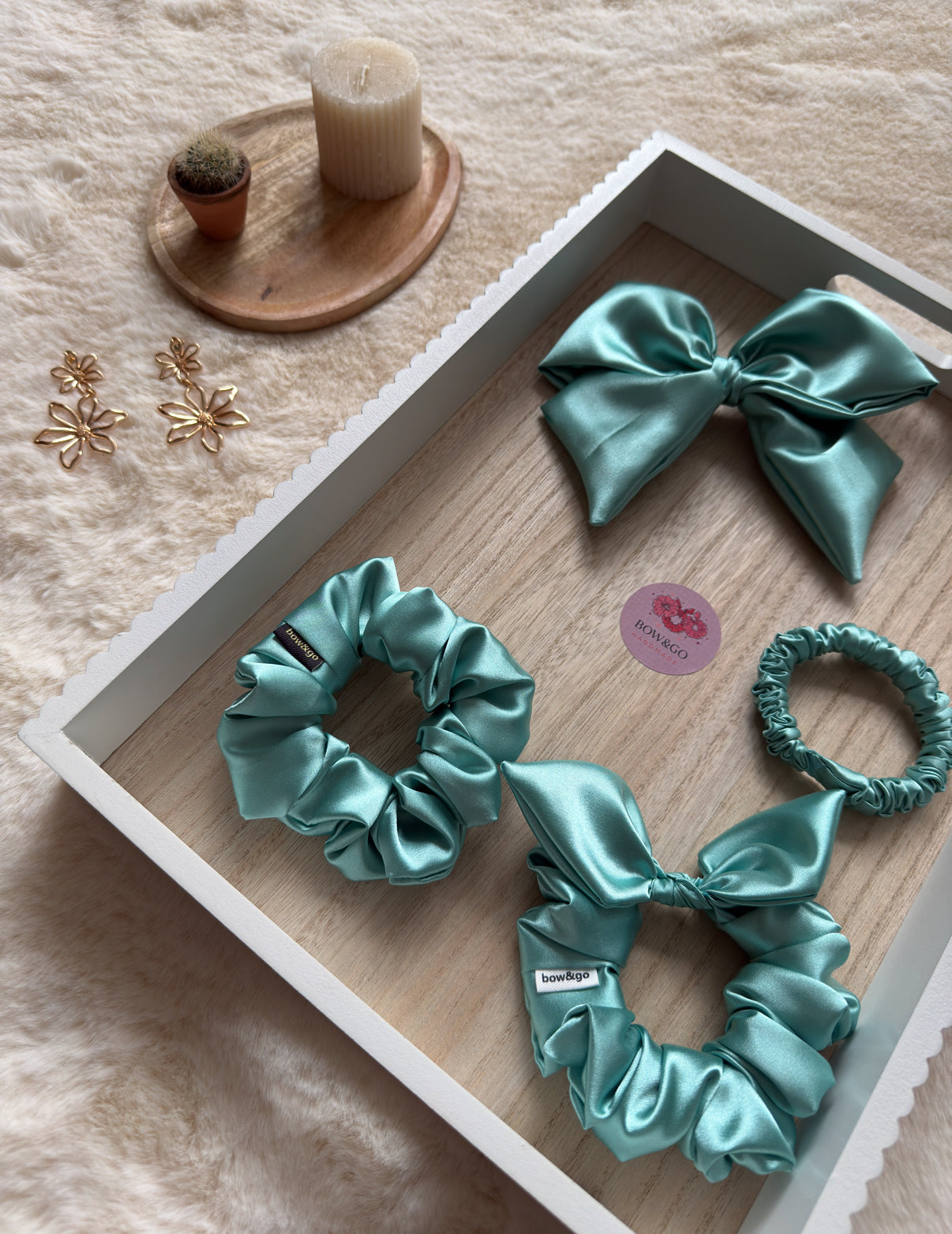 Mint Evie mentolová scrunchie.