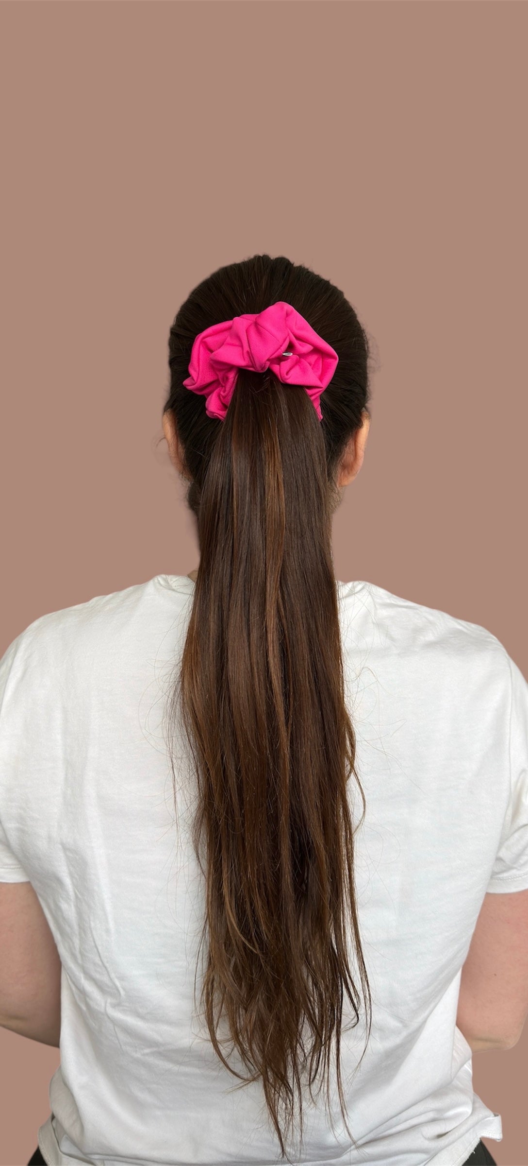 Miss Sporty scrunchie.