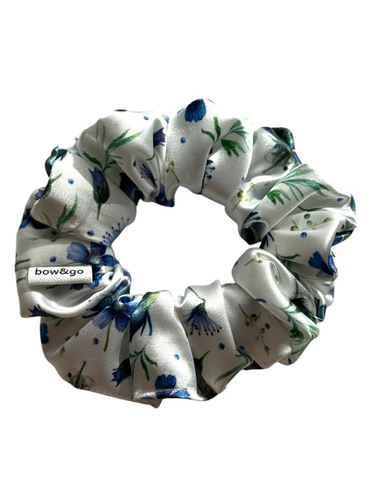 Violka Deluxe Scrunchie.