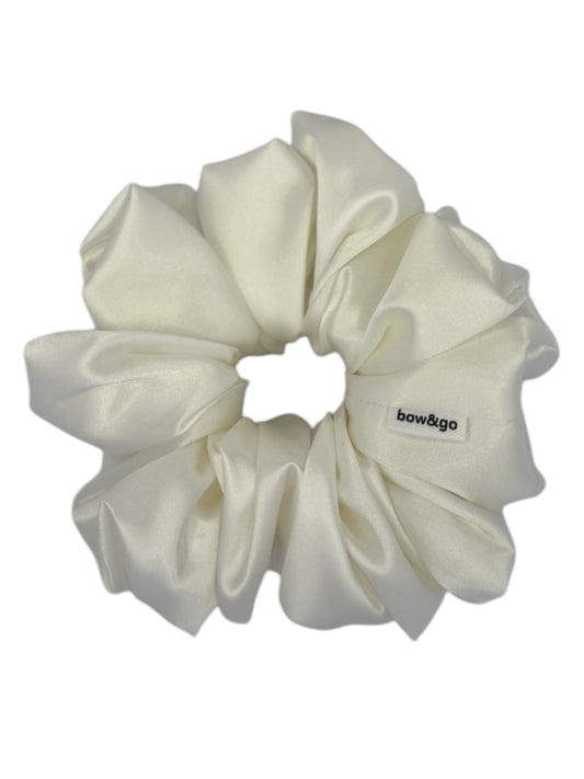 Snowflake Pearl scrunchie.