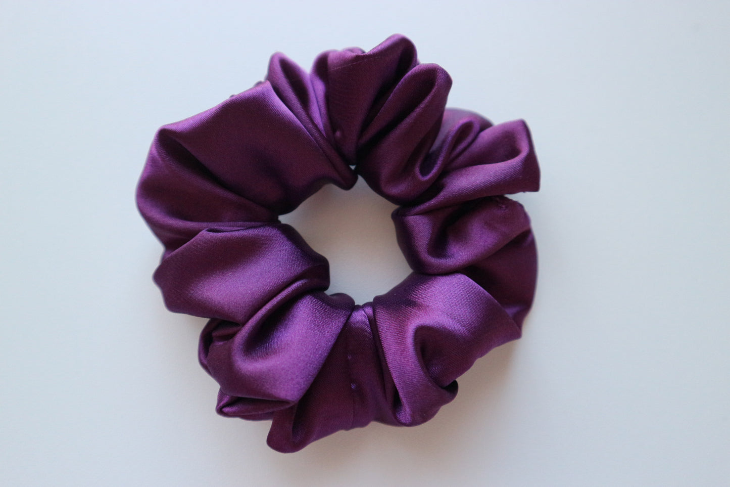 Royal Violet fialová scrunchie